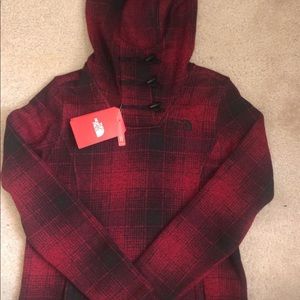 Northface Crescent Hooded Pullover